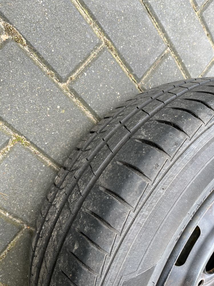 Opony letnie + felgi stalowe hankook kinenergy eco2 185\65r15 88T