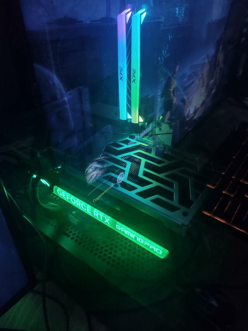Sprzedam komputer gamingowy z RTX 4070