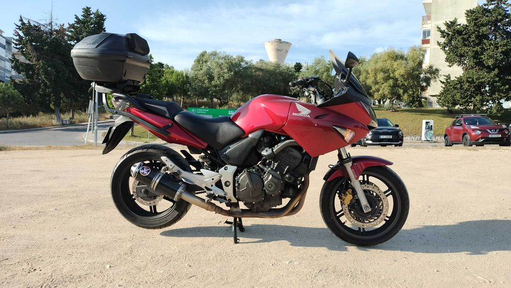 Honda CBF 600 SA, de 2007.