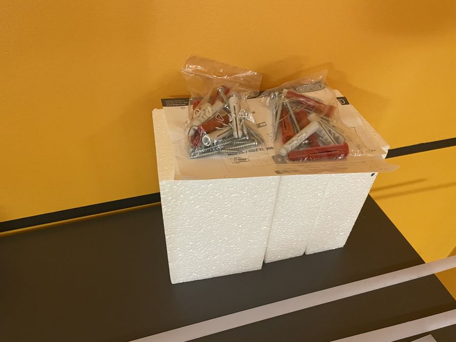 2x Płyta montażowa-puszka elektroinstalacyjna do elewacji 50-200 mm