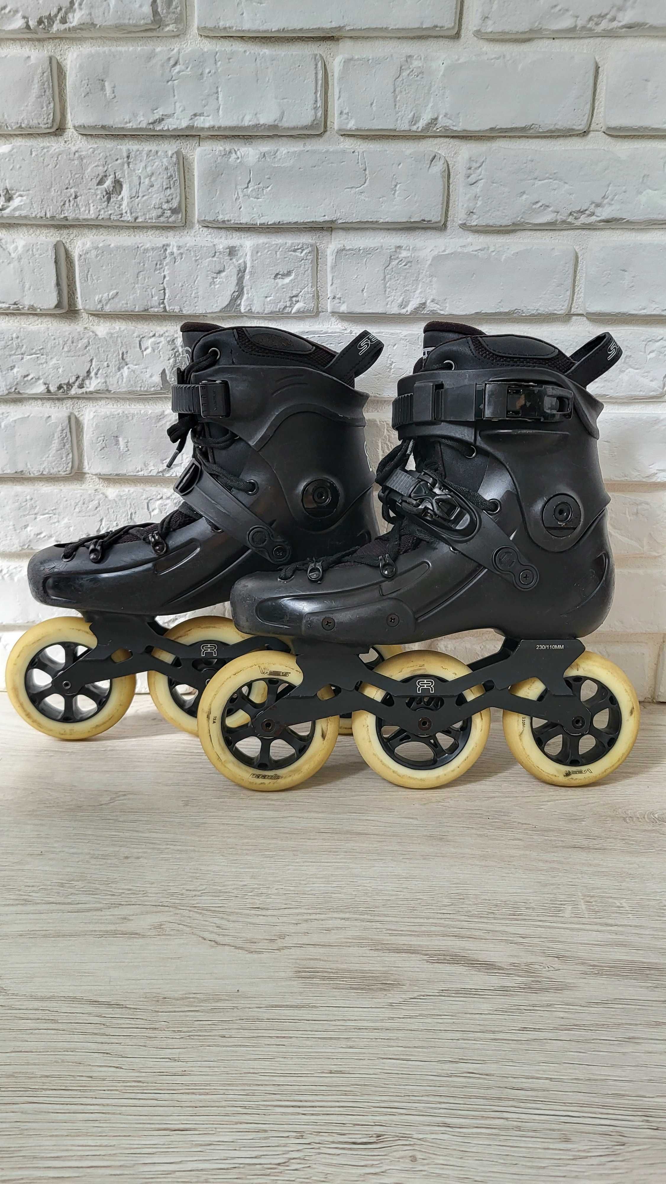 FR Skates FR1 rolki 42 r.