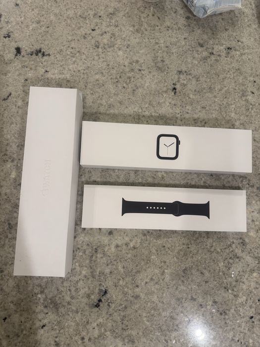 Apple Watch Series 4 (44mm) Cellular