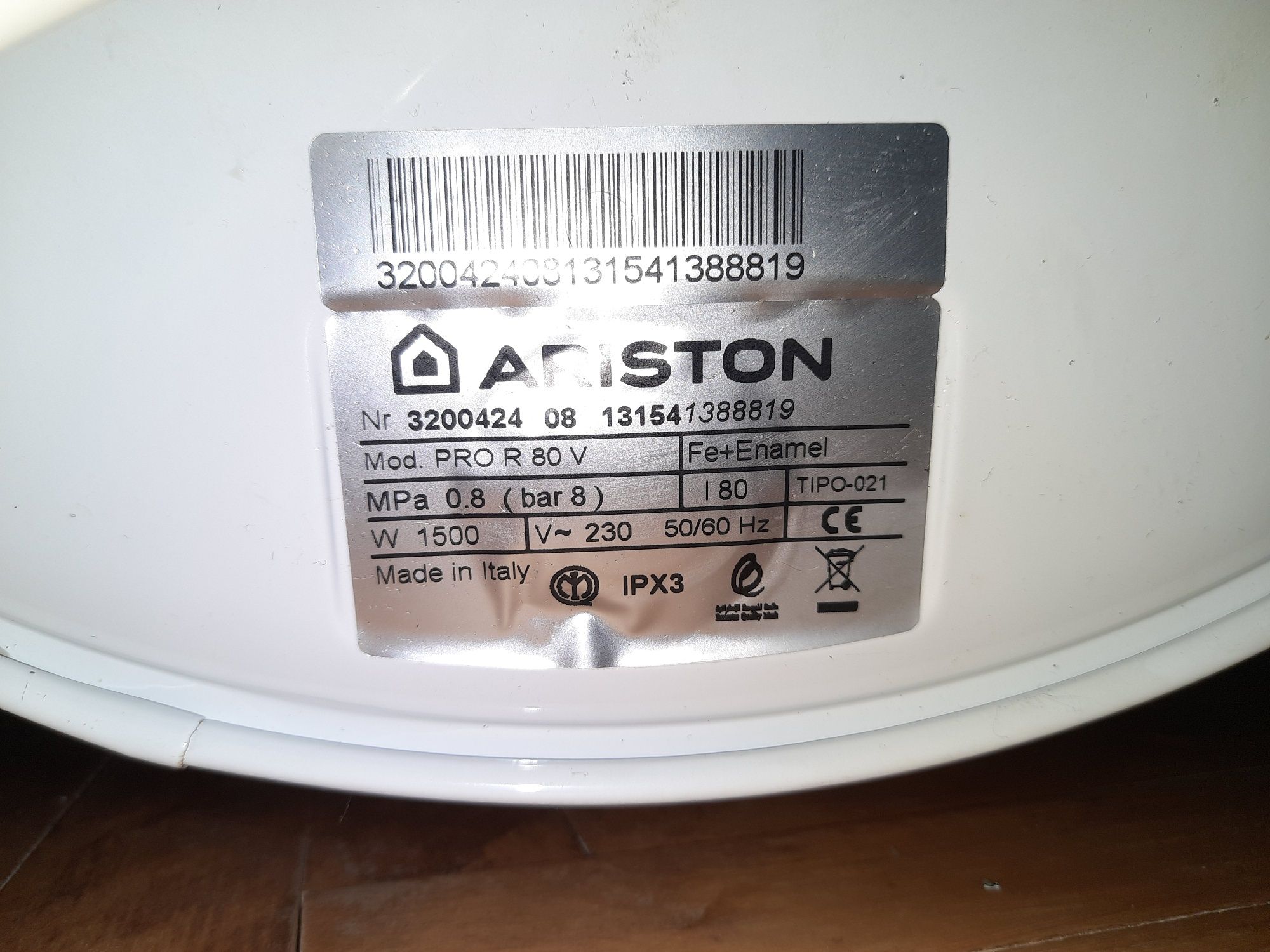 Електричний водонагрівач Ariston 80l