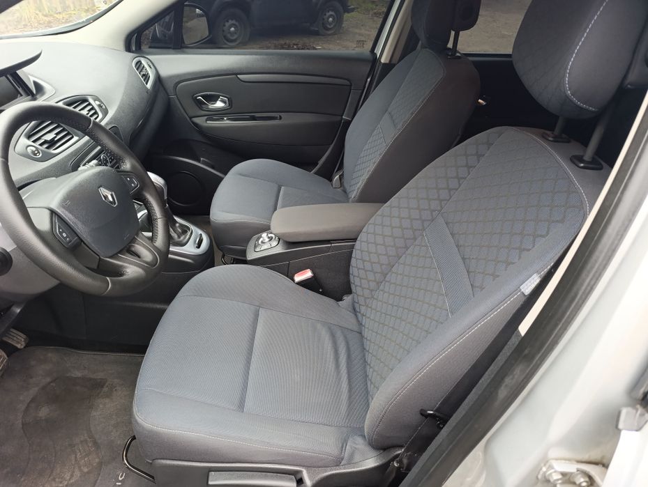 Продам Рено Сценик 3 ,2011г.в