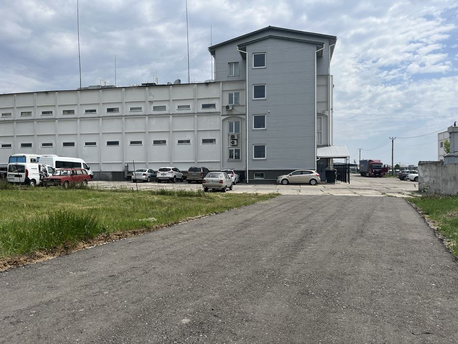 55 соток. Промисловість, виробництво, склади