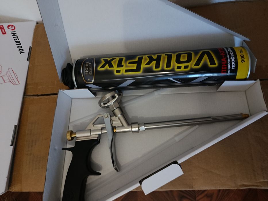 Клей-піна і пістолет VolkFix Professinal (900мл)