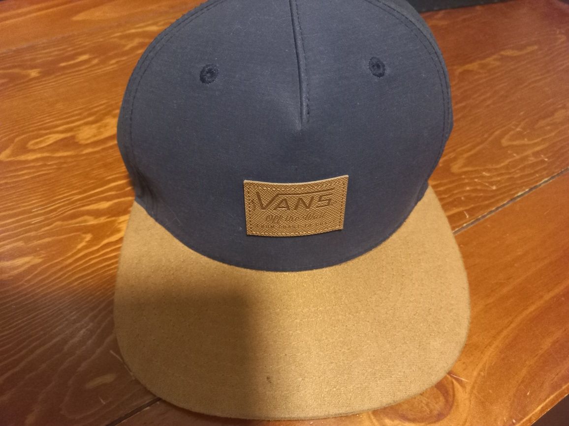 Chapéu Vans Azul e Bege