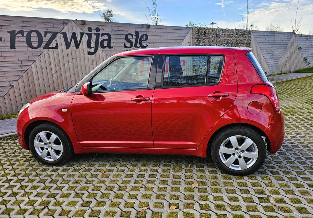 Suzuki Swift 2009 r. 57 tys. km, stan idealny jak nowy, Salon Polska