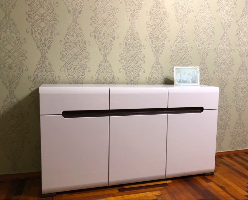 Продам Комод білий