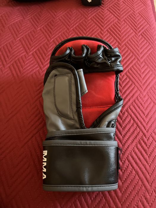 Luvas de mma e caneleiras