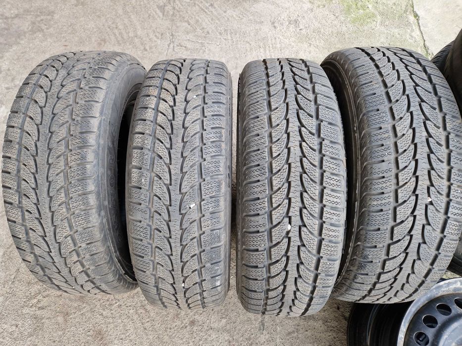 Sprzedam opony zimowe