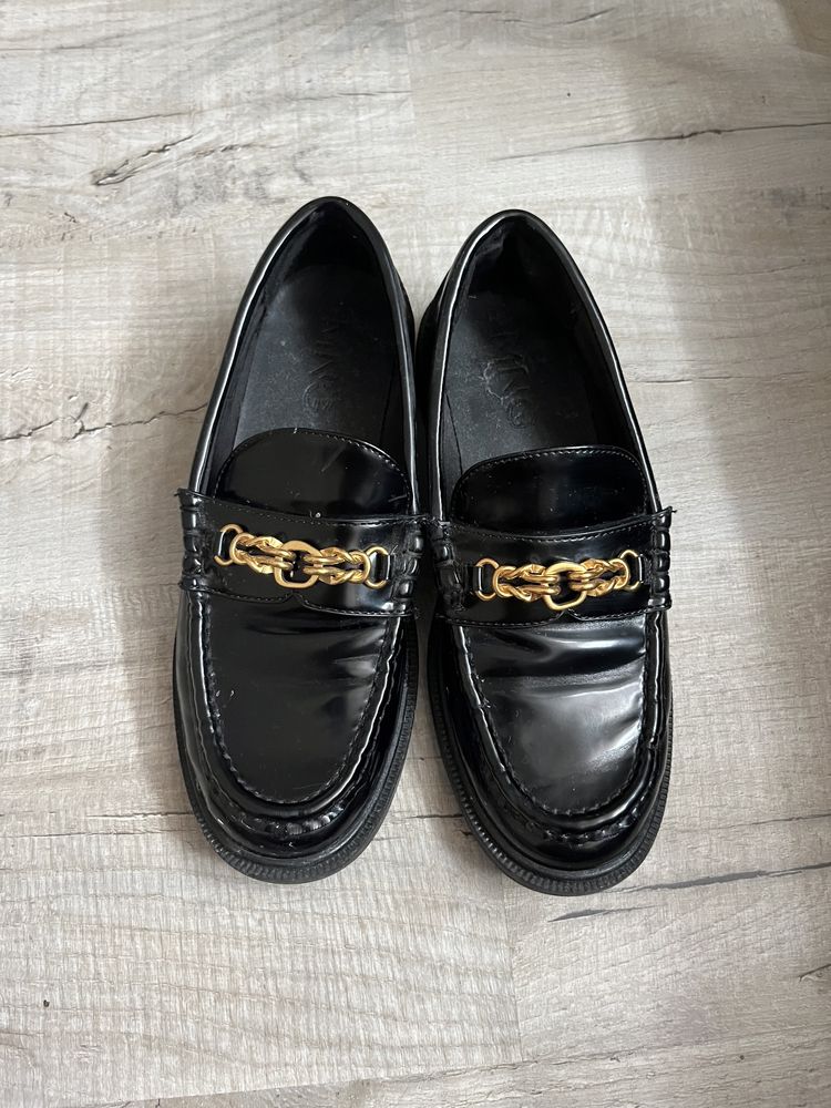 Sapatos loafers preto