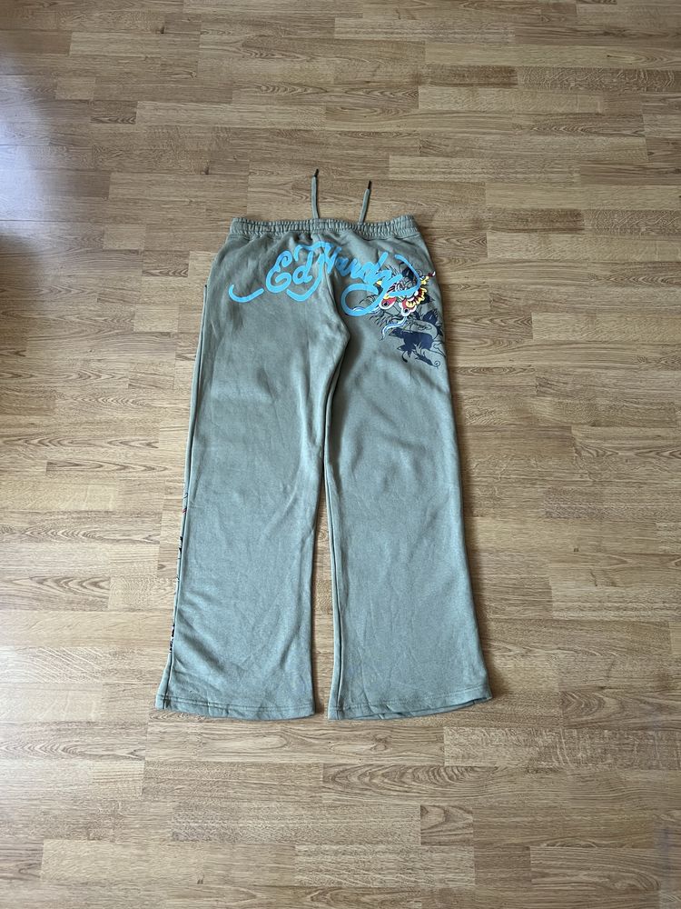 Spodnie dresowe ed hardy