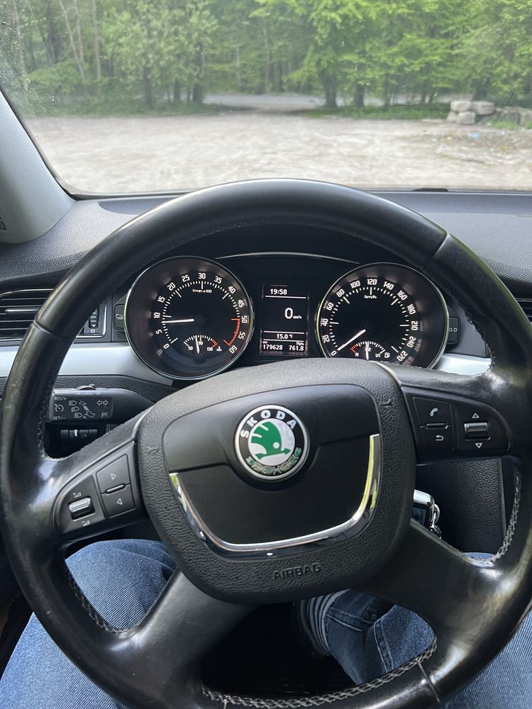 Skoda superb шкода суперб