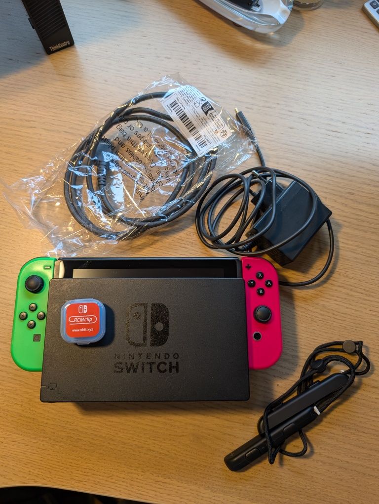 Nintendo Switch v1 desbloqueada + micro SD 128Gb