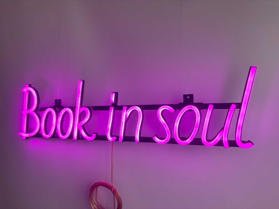 Неонова вивіска "Book in soul" рожева, 600*155 мм, світлодіодна, нова