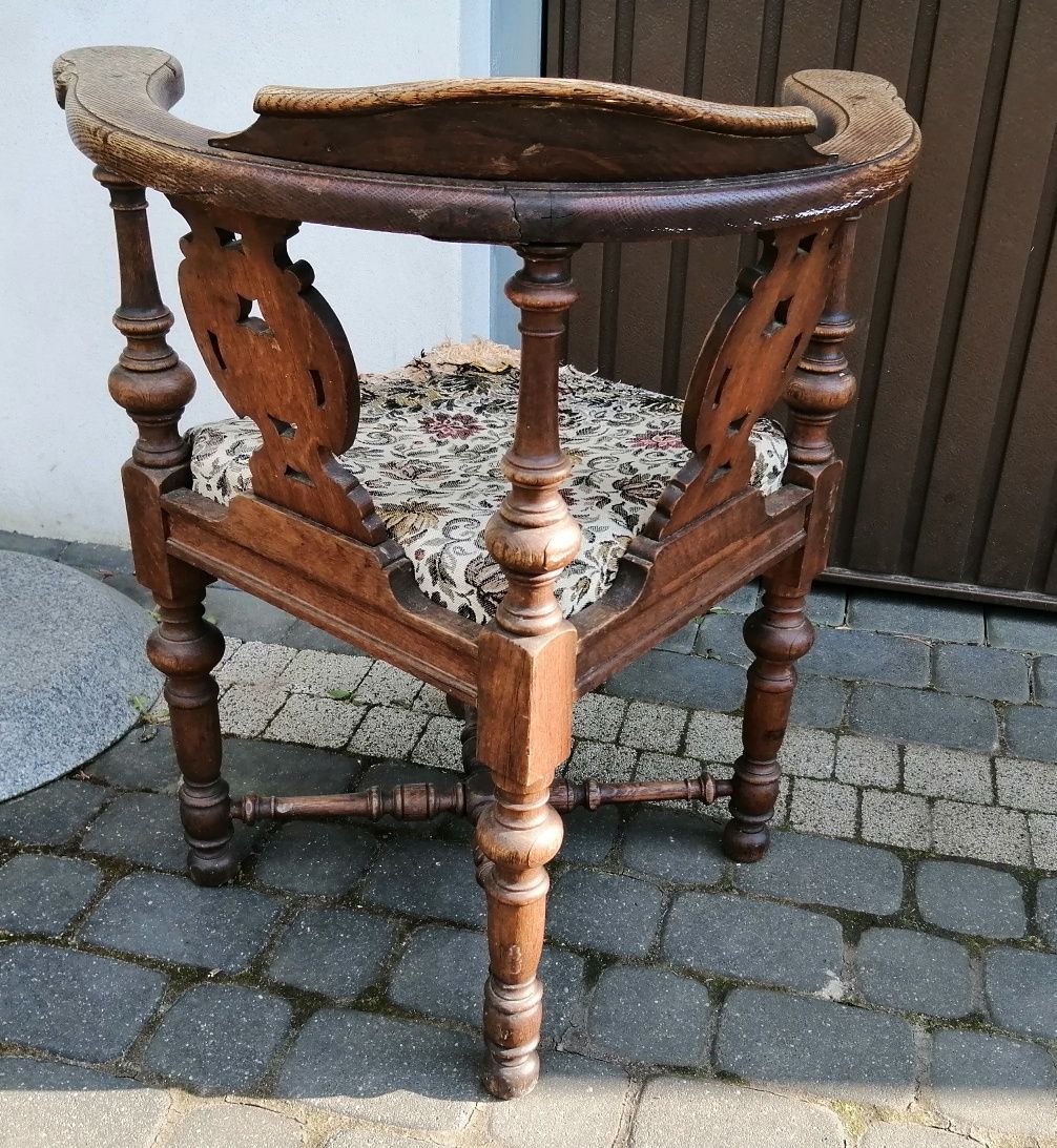 Fotel krzesło narożnikowe rzeźbione