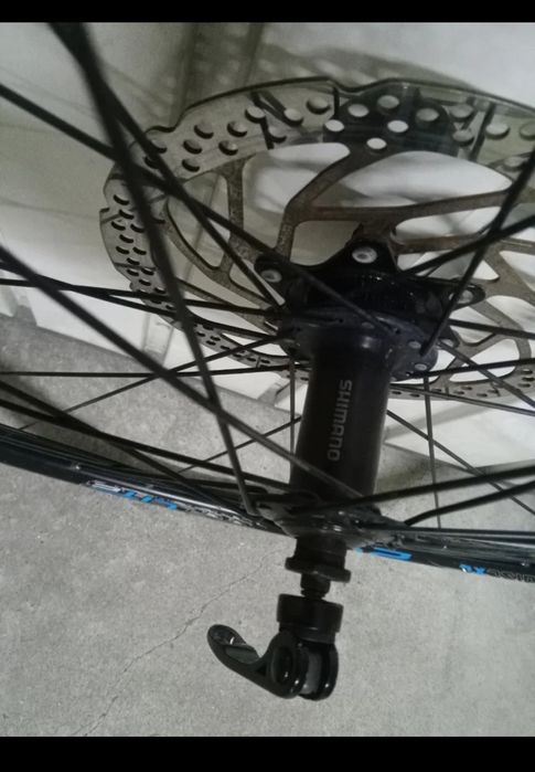 Roda da frente 29 semi-nova