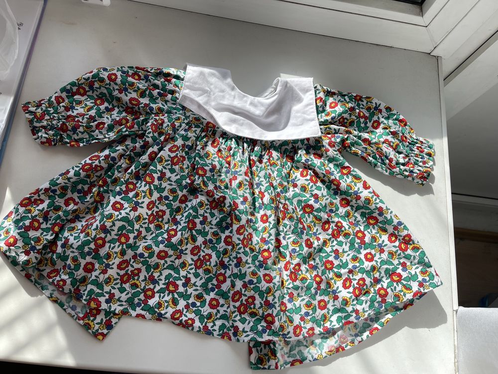 Продам сукню у вінтажному стилі на вік 3-6 місяців НОВА
