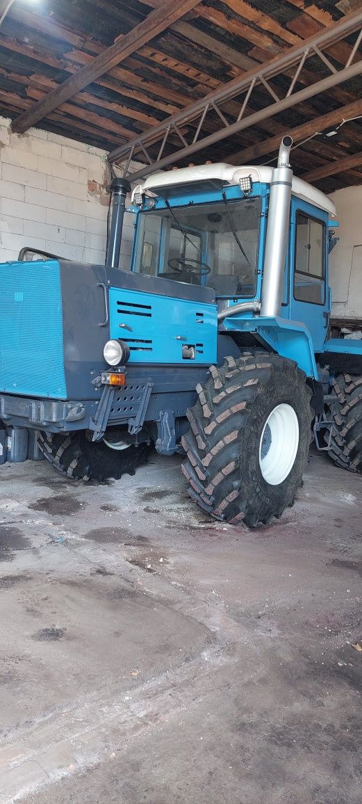 Продам трактор ХТЗ 17021/17221 после капитального ремонта .