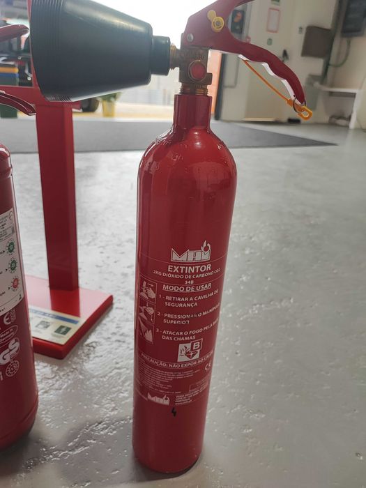Extintor de Dióxido de Carbono 34B CO2