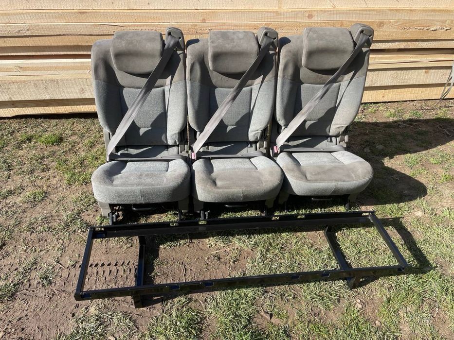 Сиденья сідушки Renault Trafic, Opel Vivaro крісло пілот