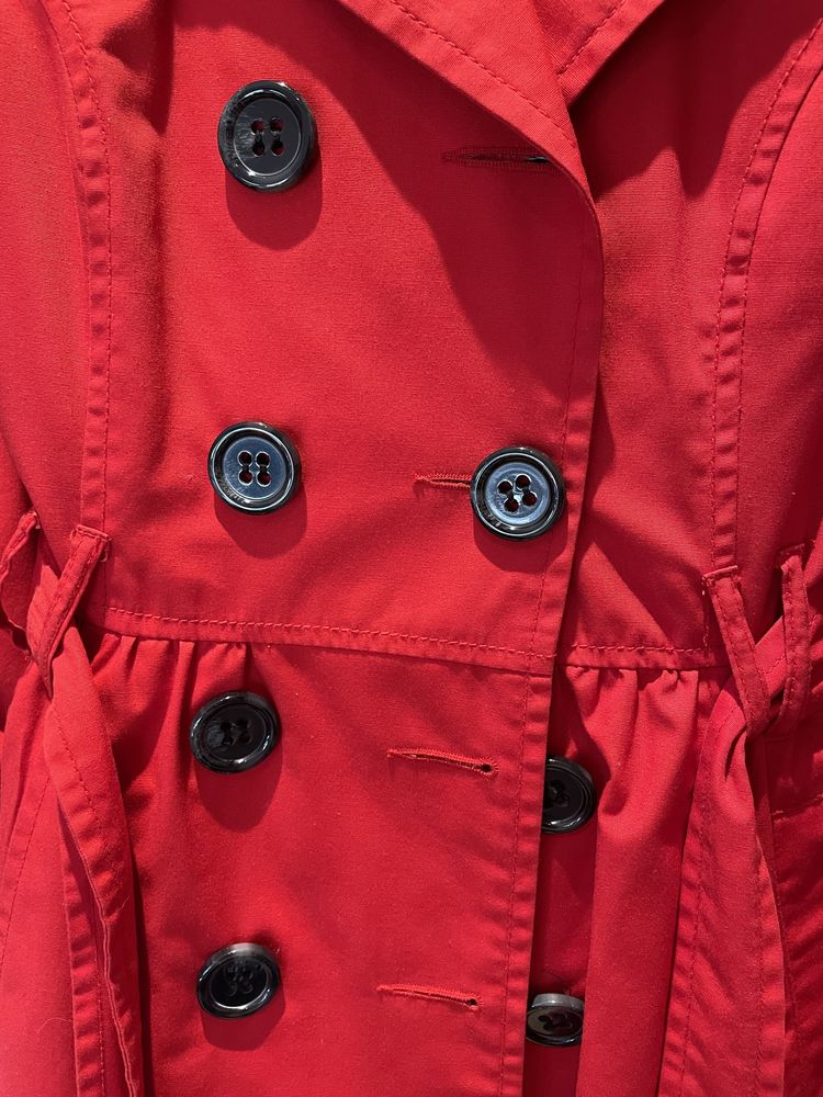 Gabardine/trench vermelha