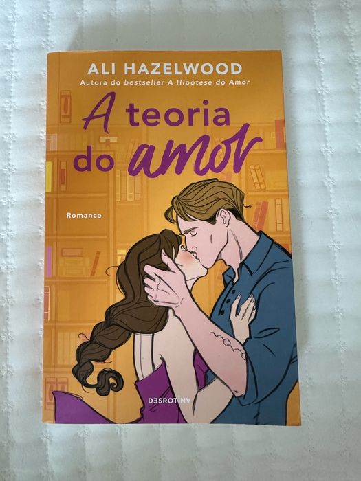 Coleção de livros - Ali Hazelwood: 10€