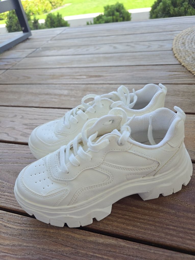 Biale sneakersy platforma Zara 36 jak nowe idealne na codzien