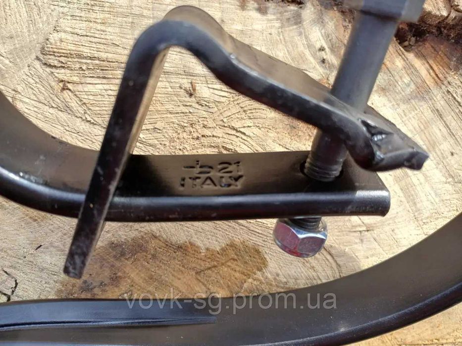 Лапа долар Стійка для культиватора 32х10 в зборі пружинна s-подібна