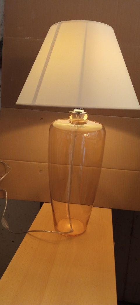 Sprzedam lampę stojącą
