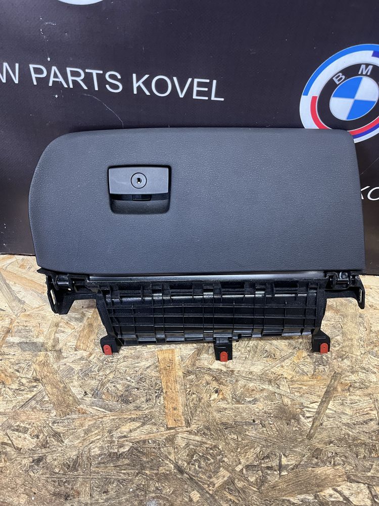 Бардачок bmw x3 f25 x4 f26 чорний бардачок бмв х3 ф25 бардачок x3 f25
