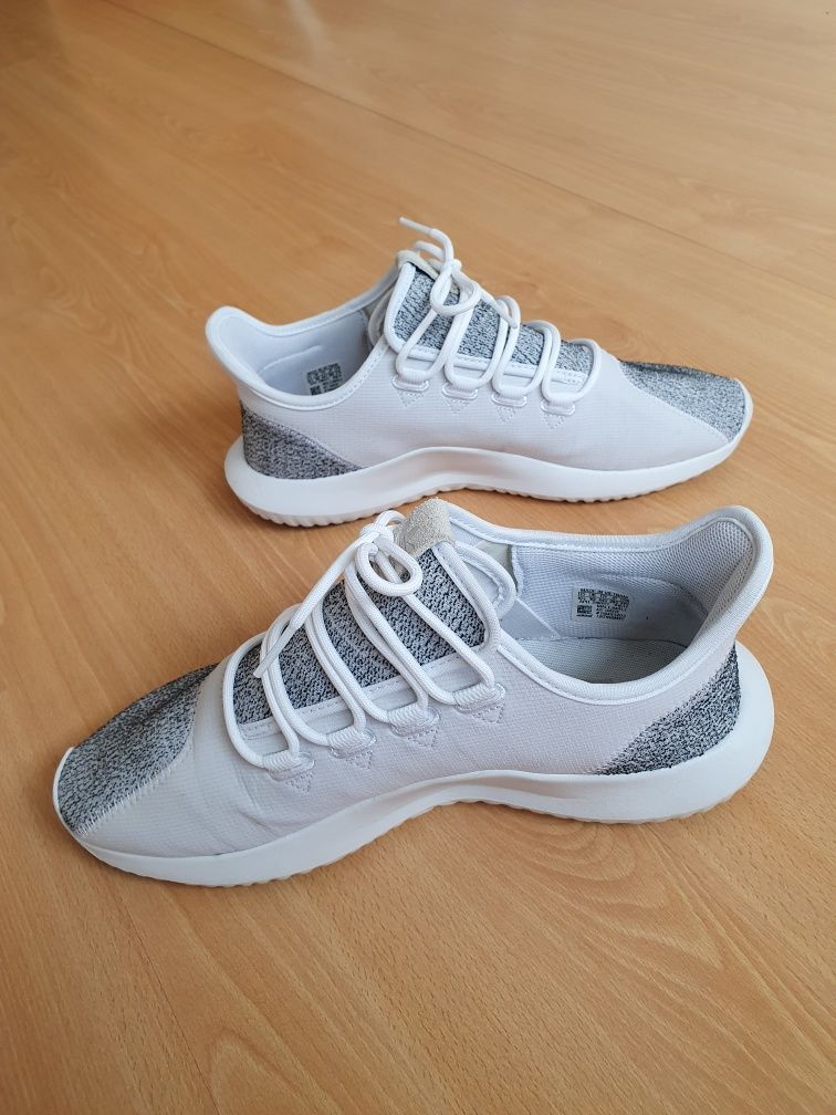 Ténis Adidas Tubular