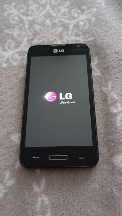 Smartfon LG L65 D280N z NFC