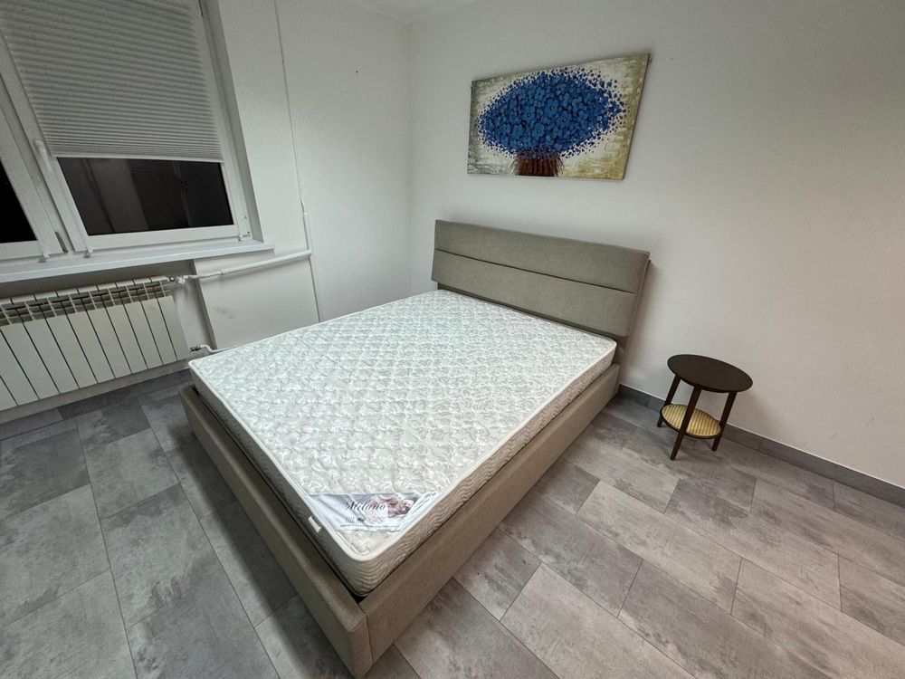 Łóżko małżeńskie sypialniane z materacem Milano