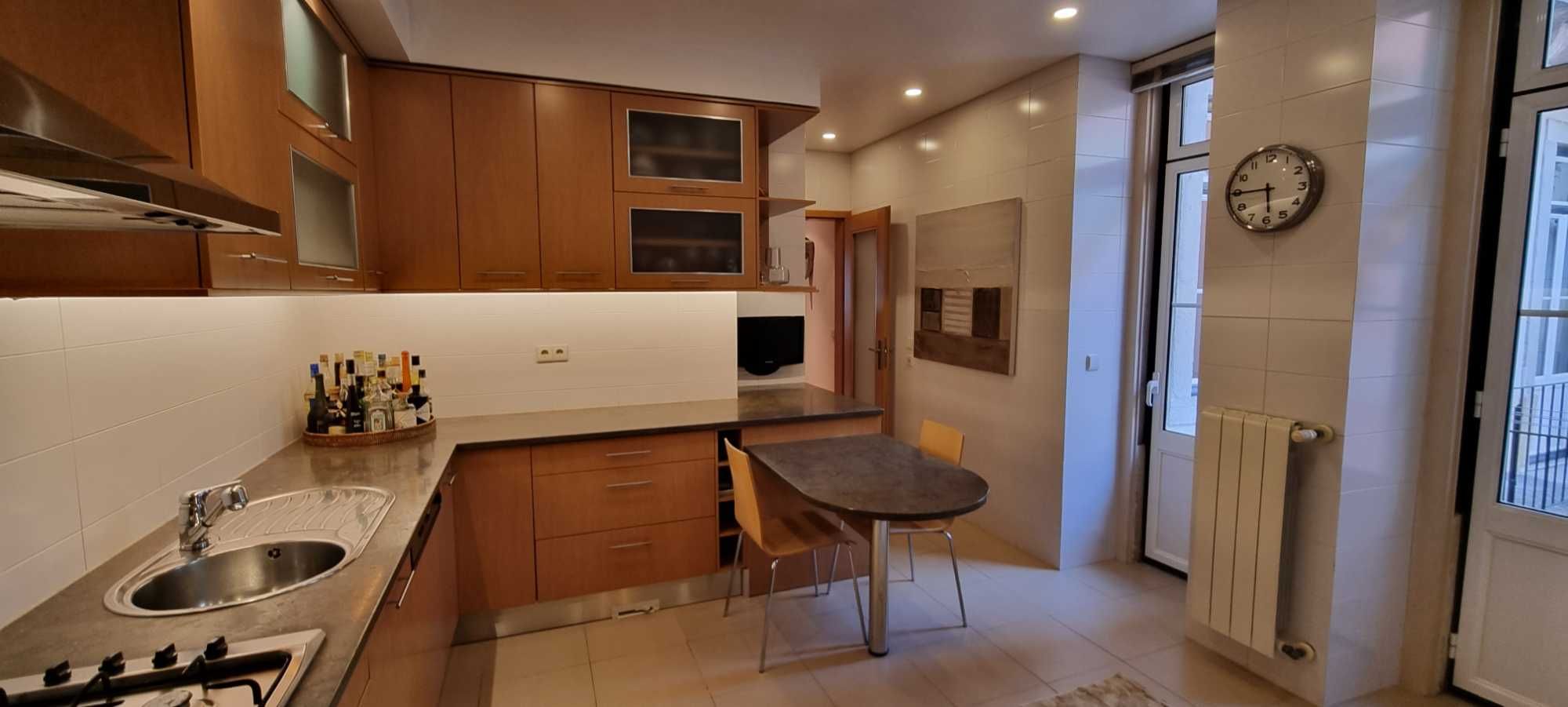 Quarto para arrendar no centro de lisboa a partir de 19 de outubro