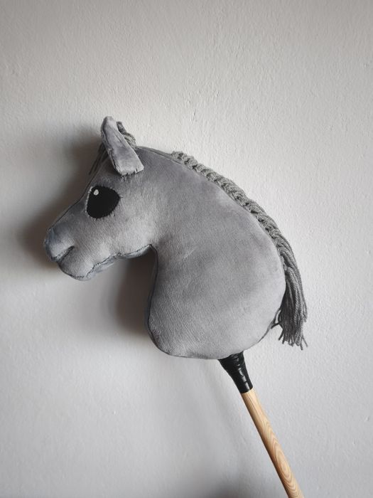 Hobby horse A4 siwy