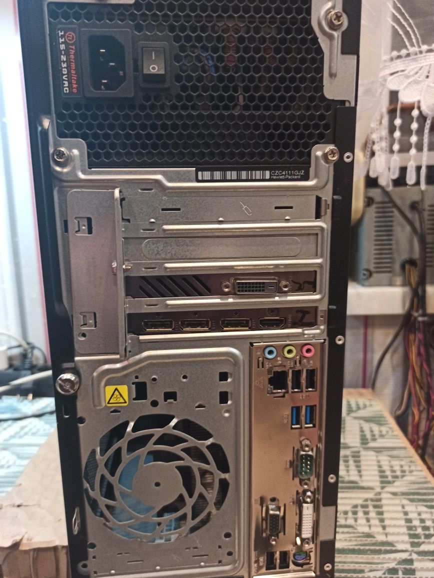 Komputer Core i5, AMD RX, SSD, 16gb