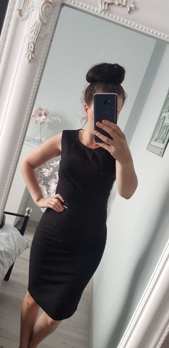 Klasyczna sukienka orsay