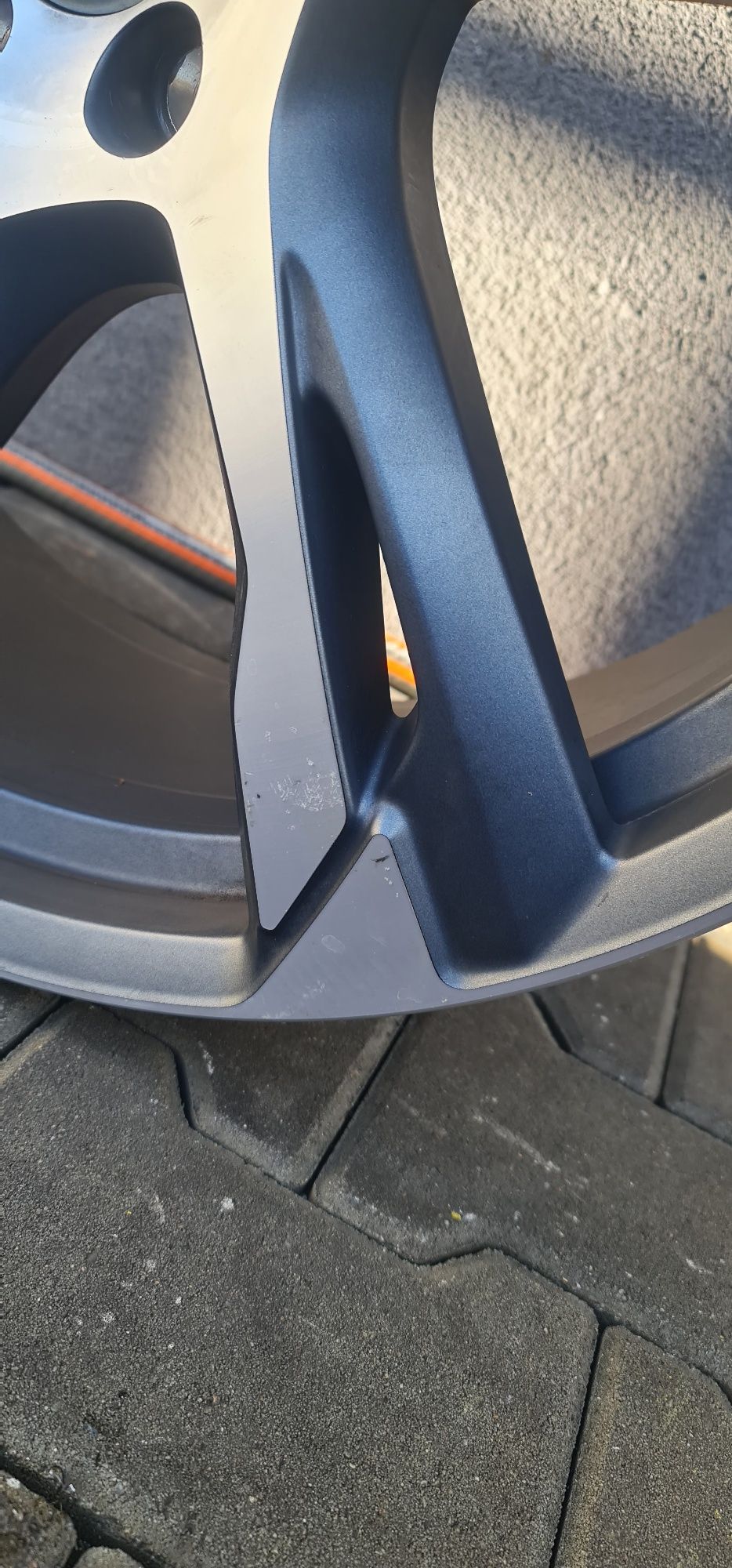 "22 5x108 Volvo Oryginał pojedyncza