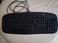Teclado Logitech PS2 em bom estado