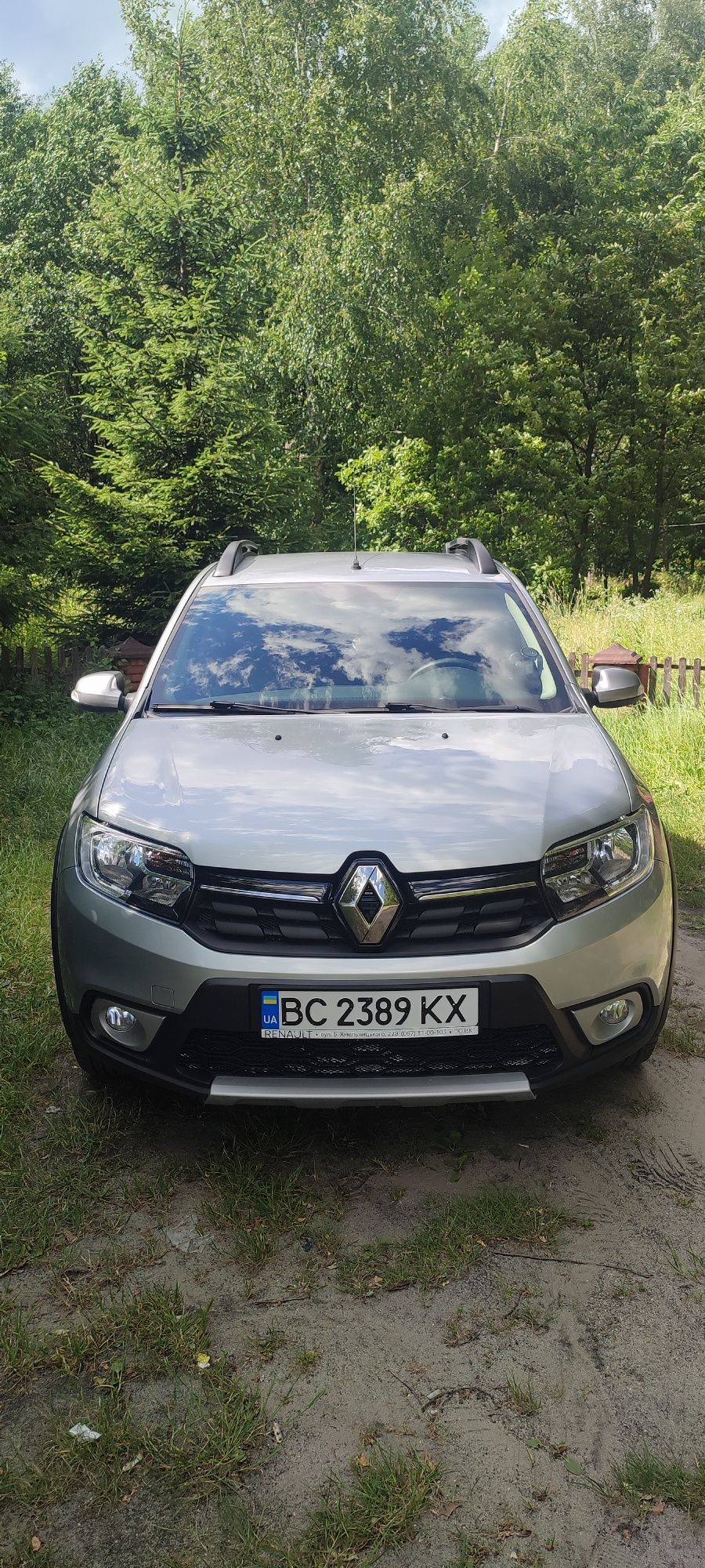Автомобіль Renault sandero stepway