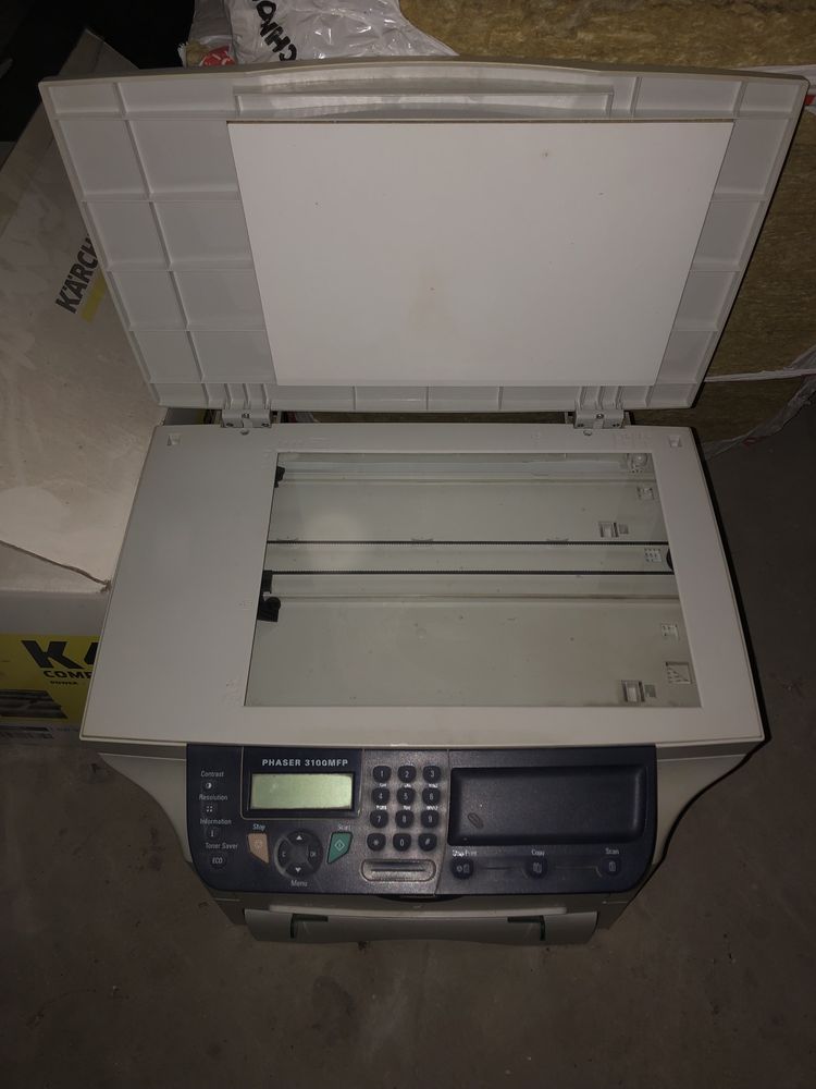 Продам принтер 3в1 Xerox