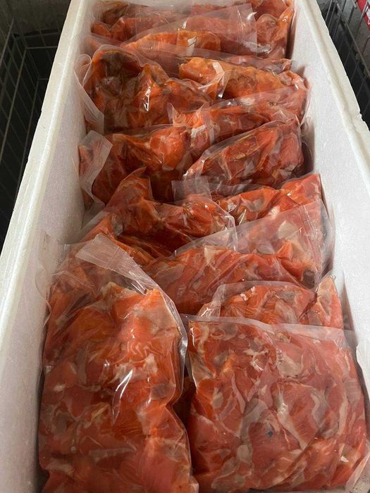 Обрезь обріз лосося лосось слабосолений копчений 1 кг