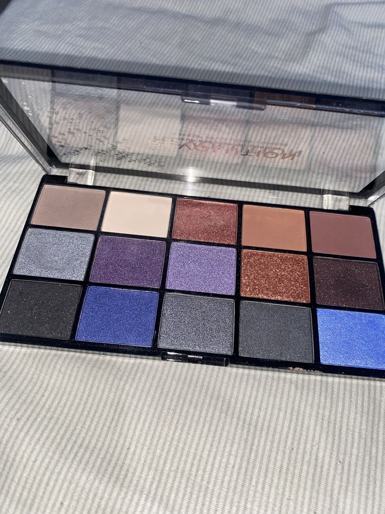 Patetas sombras Revolution