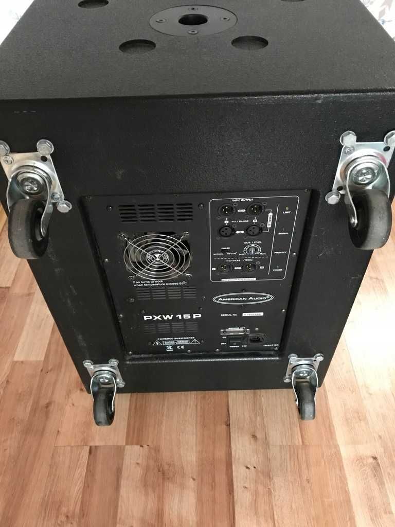 Subbas aktywny American Audio PXW 15 P z pokrowcem Kakus
