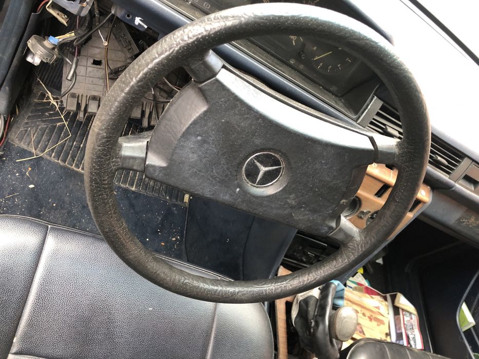 mercedes w124 200d 190d quase todas as peças disponiveis