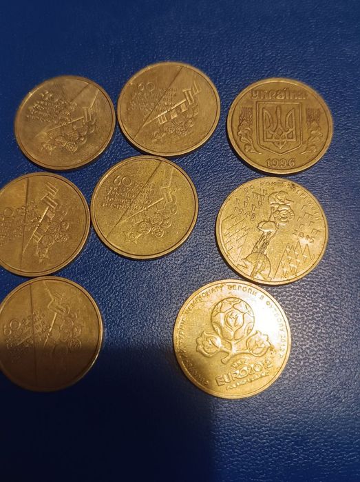 Продам монеты  разные