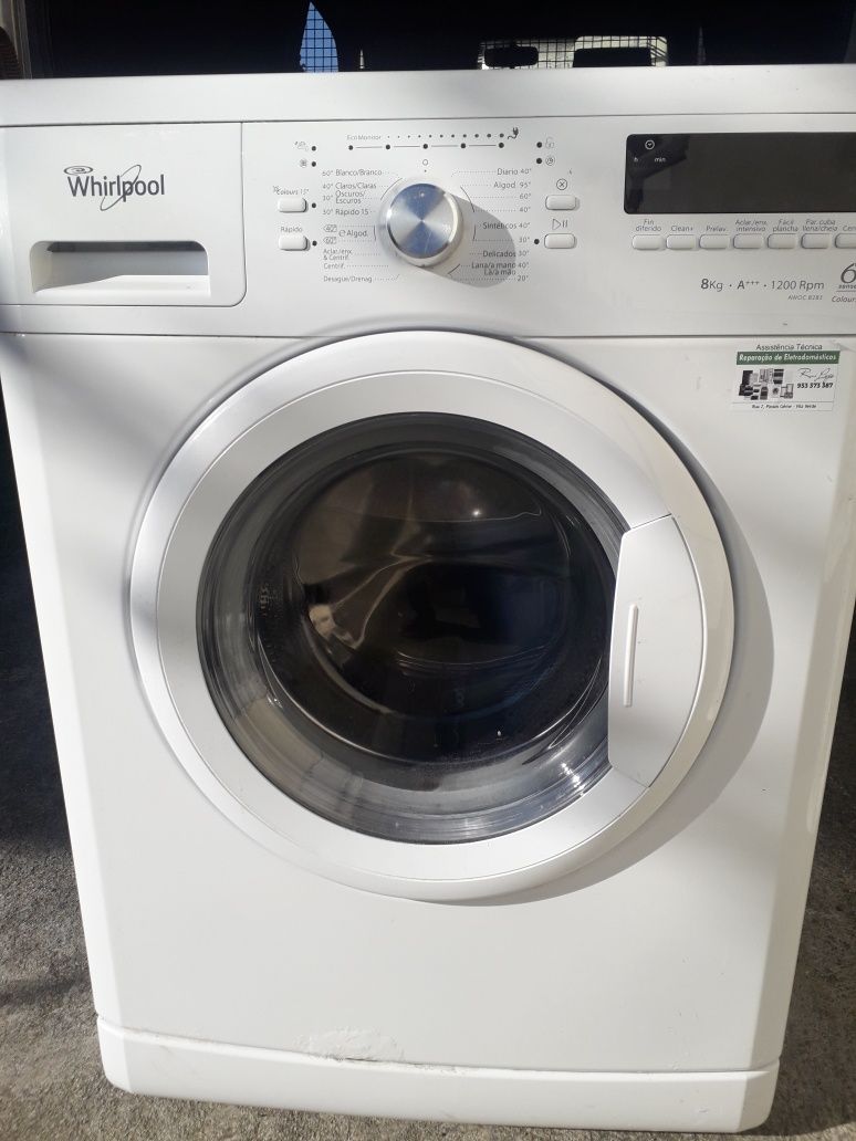 Vendo a peças,máquina Whirlpool AWOC8283