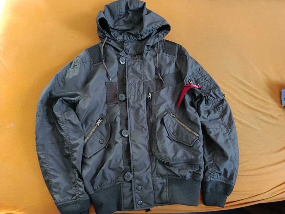 Вітровка бомбер Bomber Alpha Industries розмір S